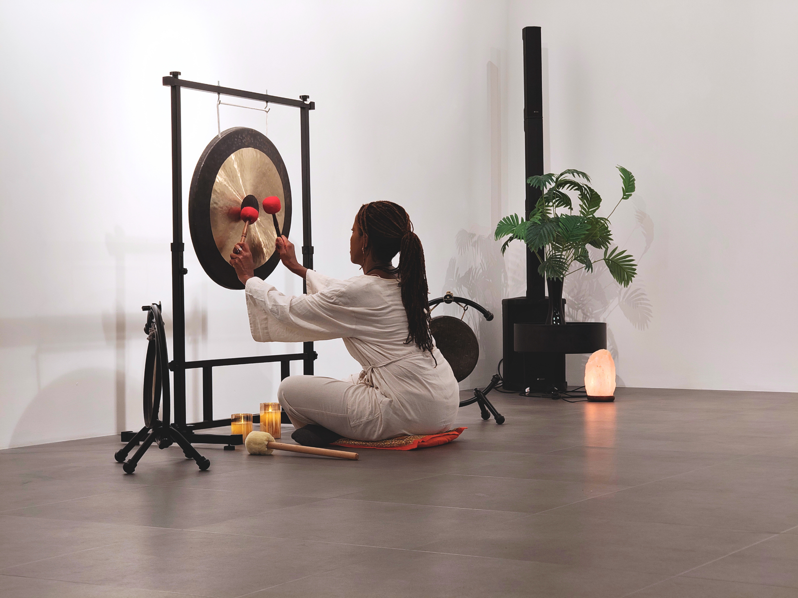 Sanctue gong meditation space