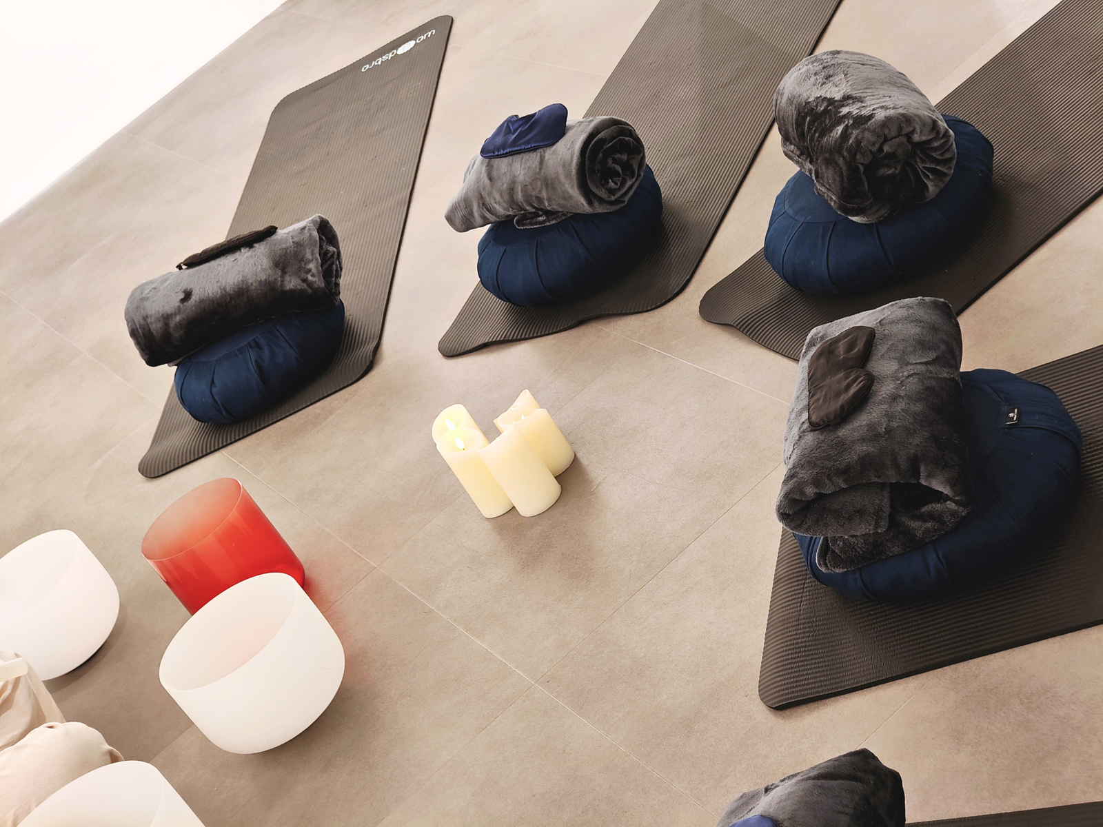 Sanctue mats, cushions and blankets prepared for guests